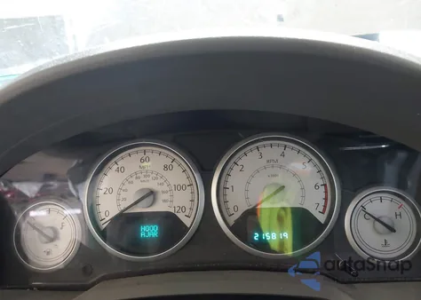 2010 Chrysler Town & Country Touring from USA, damaged, VIN 2A4RR5DX0AR193527